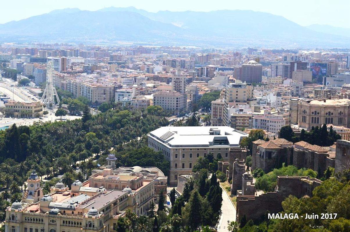 021- Malaga vue du Gibralfaro.JPG